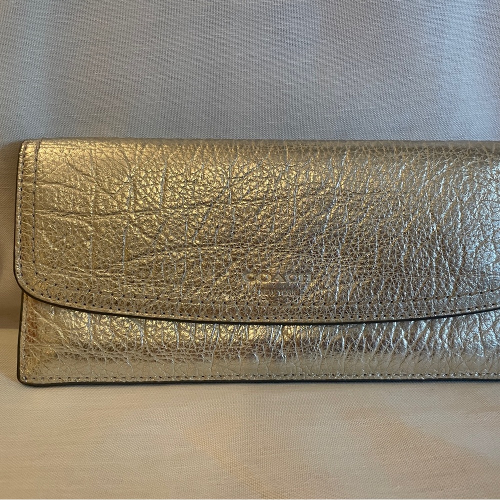 Coach Legacy Slim Wallet - metallic champagne